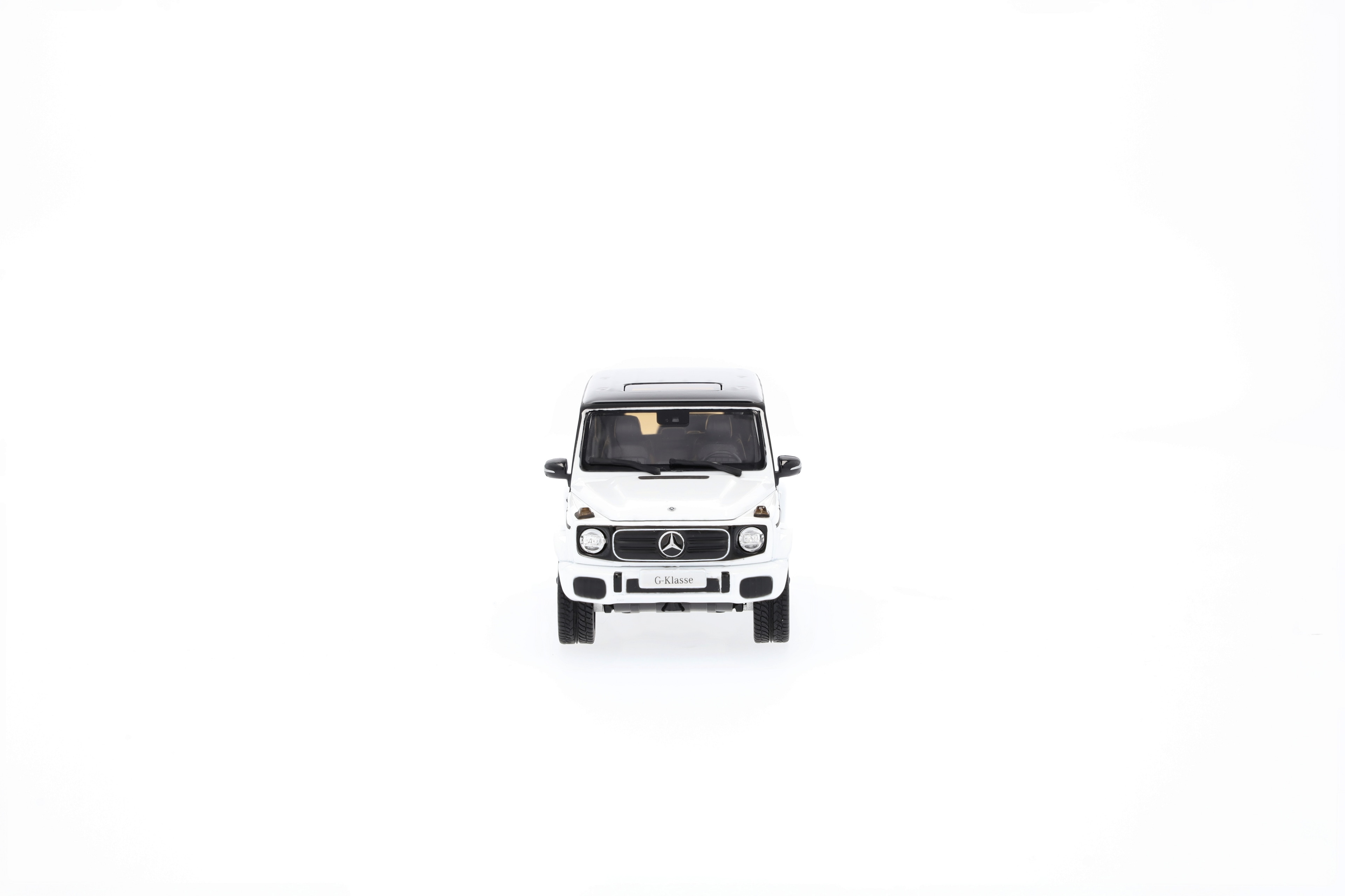 G 580 with EQ Technology, Cross-Country Vehicle, AMG Line, N465 - MANUFAKTUR opalite white bright, Norev, 1:43