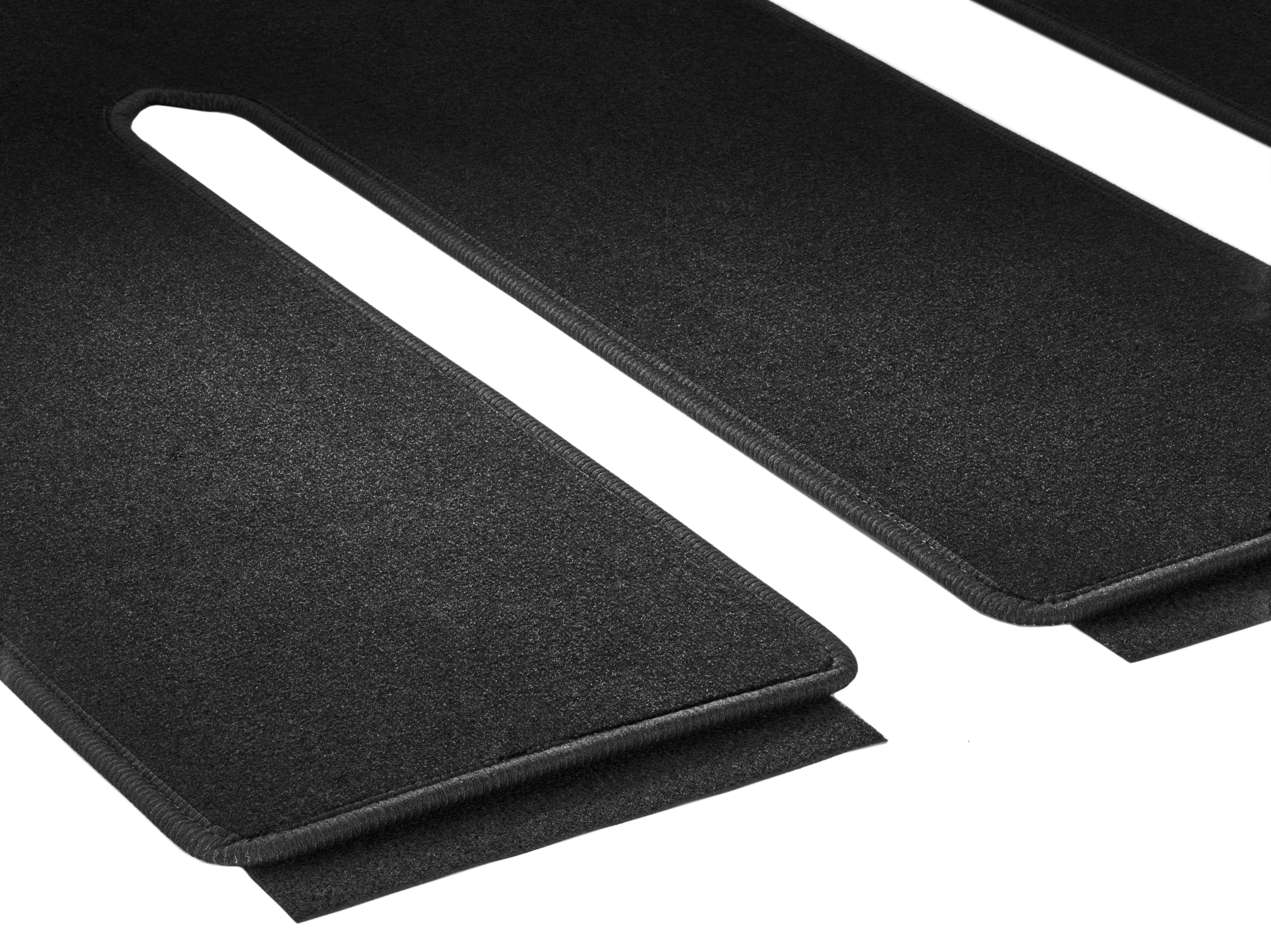 Velour floor mats, Luggage compartment, with single rail, Set of 1, IN3, UT3 - LHD/RHD, black